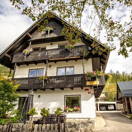 Apartma Kosnik Perunika 보히니 외부 사진