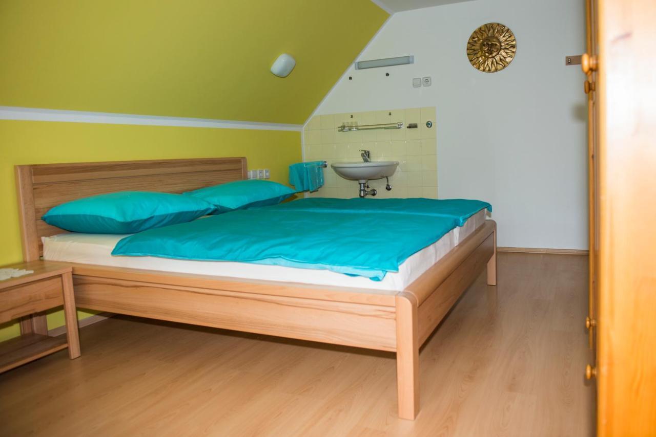 Apartma Kosnik Perunika 보히니 외부 사진